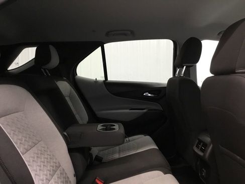 Used 2023 Chevrolet Equinox LS AWD/4WD image 19