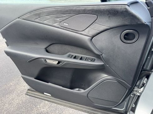 Used 2024 Lexus RX 500h F Sport w/ Convenience Package image 17