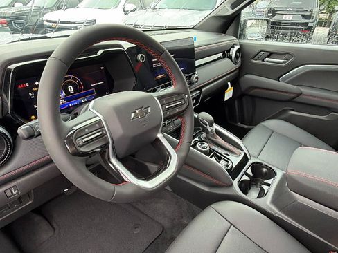 New 2026 Chevrolet Colorado Z71 w/ Technology Package AWD/4WD image 4