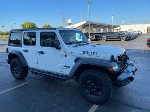 Used 2023 Jeep Wrangler Unlimited AWD/4WD image 8