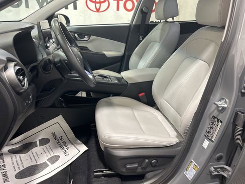 Used 2023 Hyundai Kona Limited w/ Cargo Package image 26