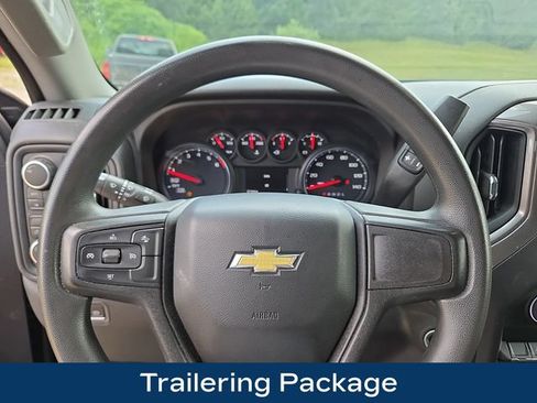 Used 2023 Chevrolet Silverado 1500 Custom AWD/4WD image 4