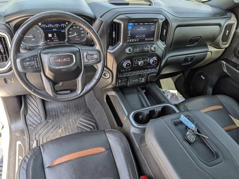 Used 2022 GMC Sierra 2500 AT4 w/ AT4 Premium Plus Package AWD/4WD image 21