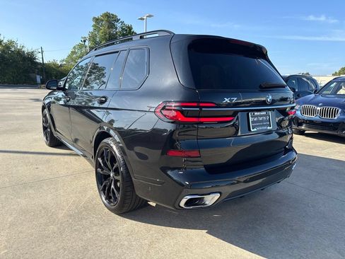 Used 2026 BMW X7 xDrive40i w/ M Sport Package AWD/4WD image 3