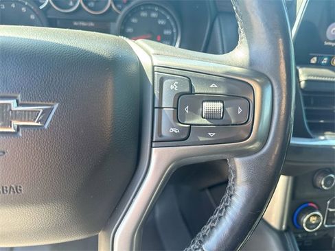 Used 2021 Chevrolet Tahoe Z71 w/ Z71 Signature Package image 32