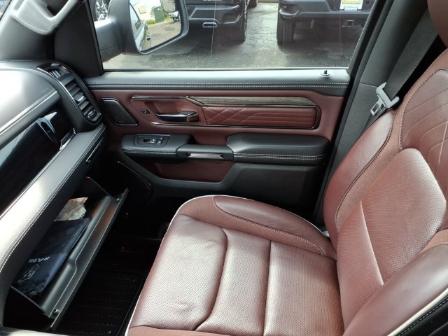 Certified 2025 RAM 1500 Limited AWD/4WD image 23