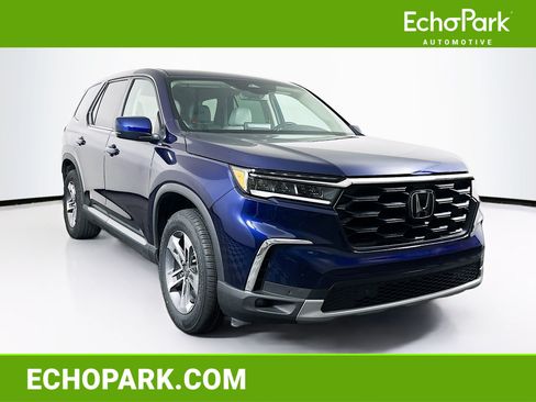 Used 2025 Honda Pilot EX-L image 1