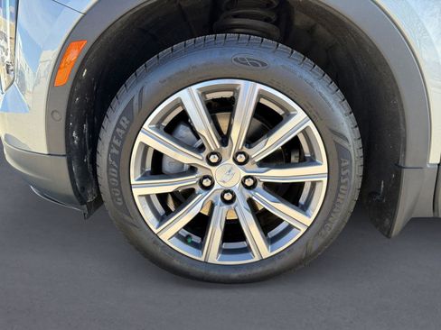 Certified 2023 Cadillac XT4 Sport AWD/4WD image 9