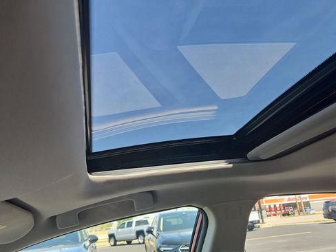 Used 2015 Nissan Altima 2.5 SL w/ Technology Package image 19