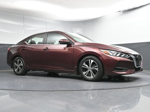 Used 2020 Nissan Sentra SV image 21
