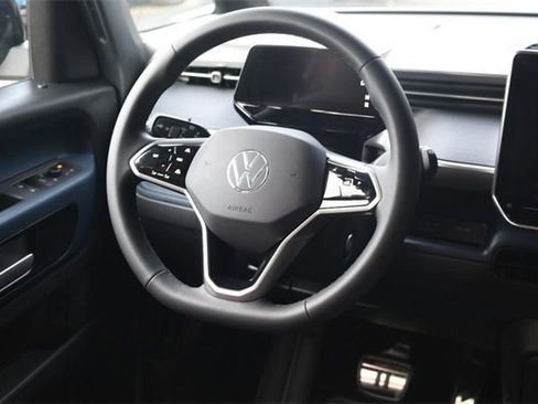 New 2025 Volkswagen ID. Buzz Pro S image 23