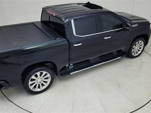 Used 2021 Chevrolet Silverado 1500 High Country w/ Technology Package image 85