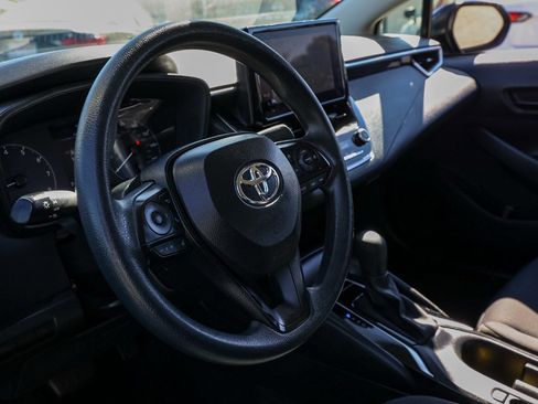 Used 2024 Toyota Corolla LE image 14