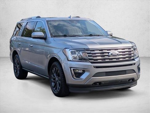 Used 2021 Ford Expedition Limited image 3