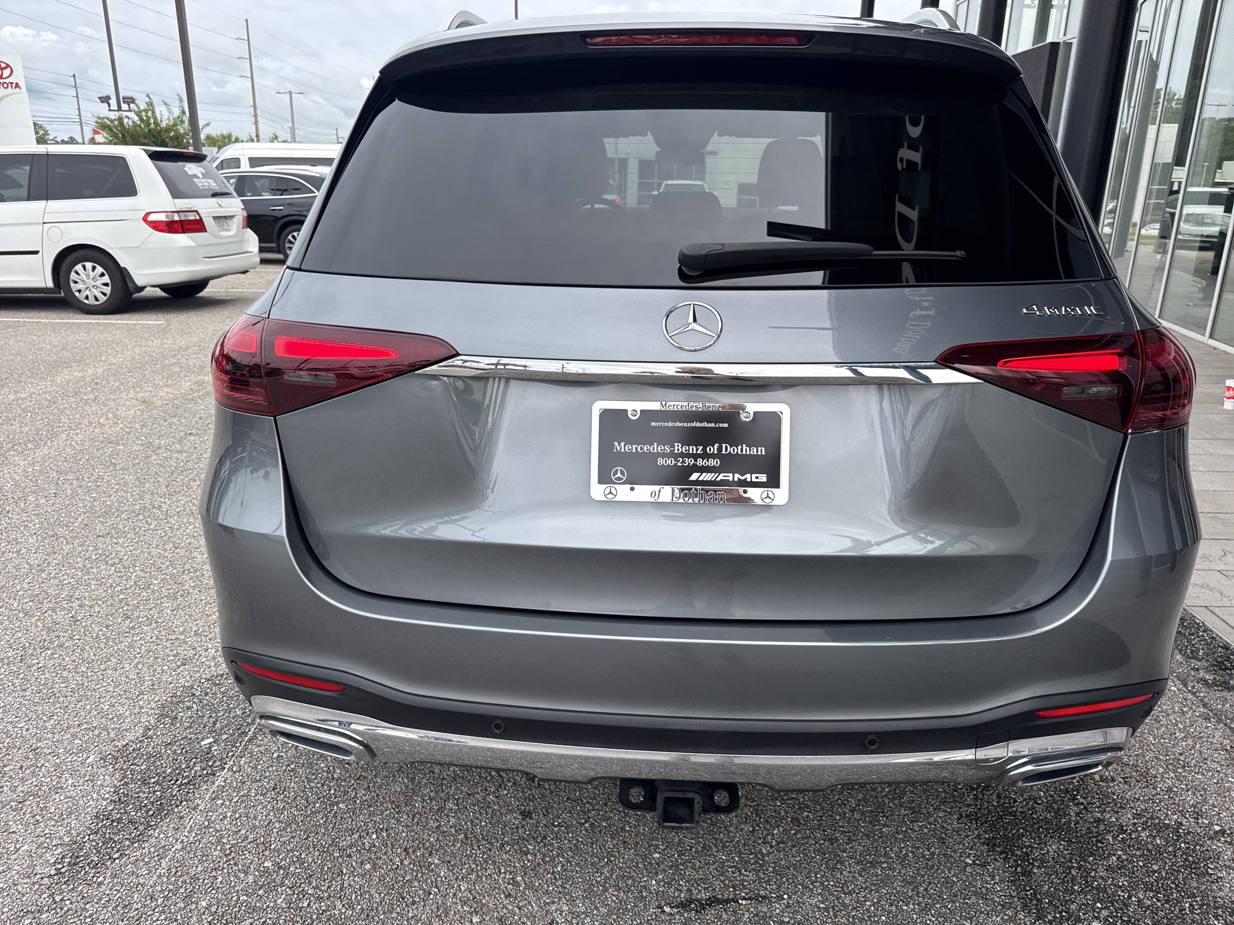 Used 2024 Mercedes-Benz GLE 350 4MATIC image 5