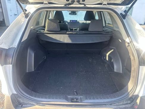 Used 2024 Toyota RAV4 XLE AWD/4WD image 9