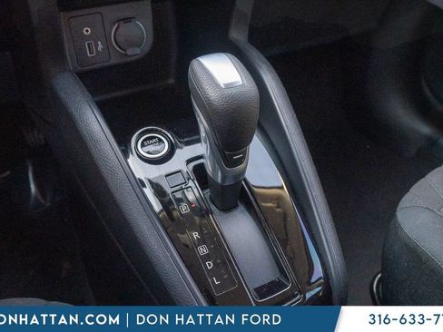 Used 2022 Nissan Kicks S FWD image 9