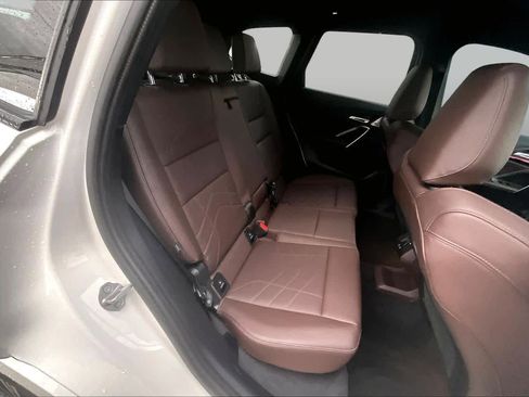 Used 2024 BMW X1 xDrive28i w/ Premium Package AWD/4WD image 19