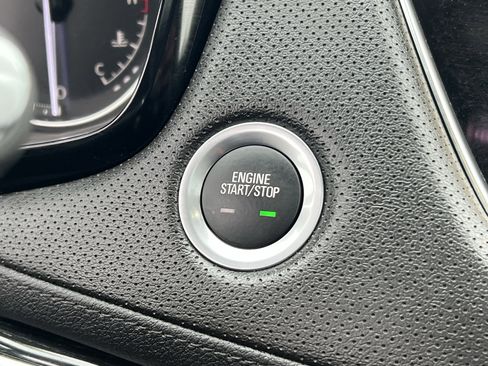 Used 2025 Cadillac XT5 Premium Luxury image 14