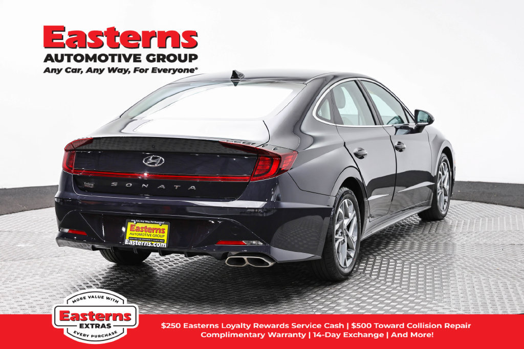 Used 2023 Hyundai Sonata SEL FWD image 6