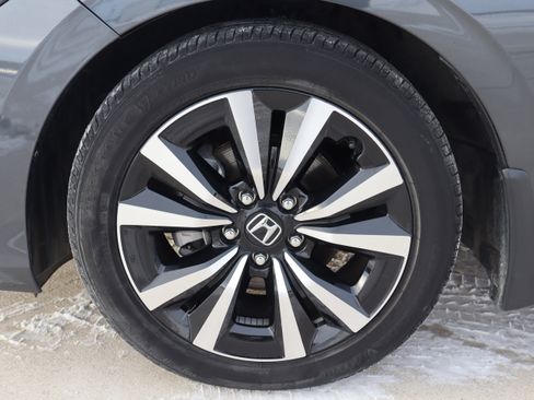 Used 2024 Honda Civic EX image 27