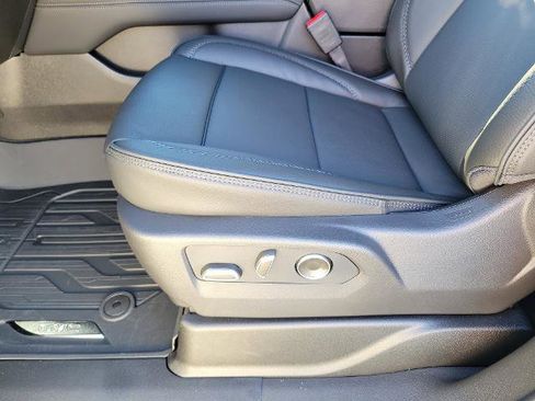 New 2026 GMC Yukon XL Denali w/ Sun & Power Step Package image 13