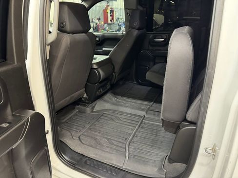 Used 2023 GMC Sierra 1500 Pro w/ Pro Value Package AWD/4WD image 16