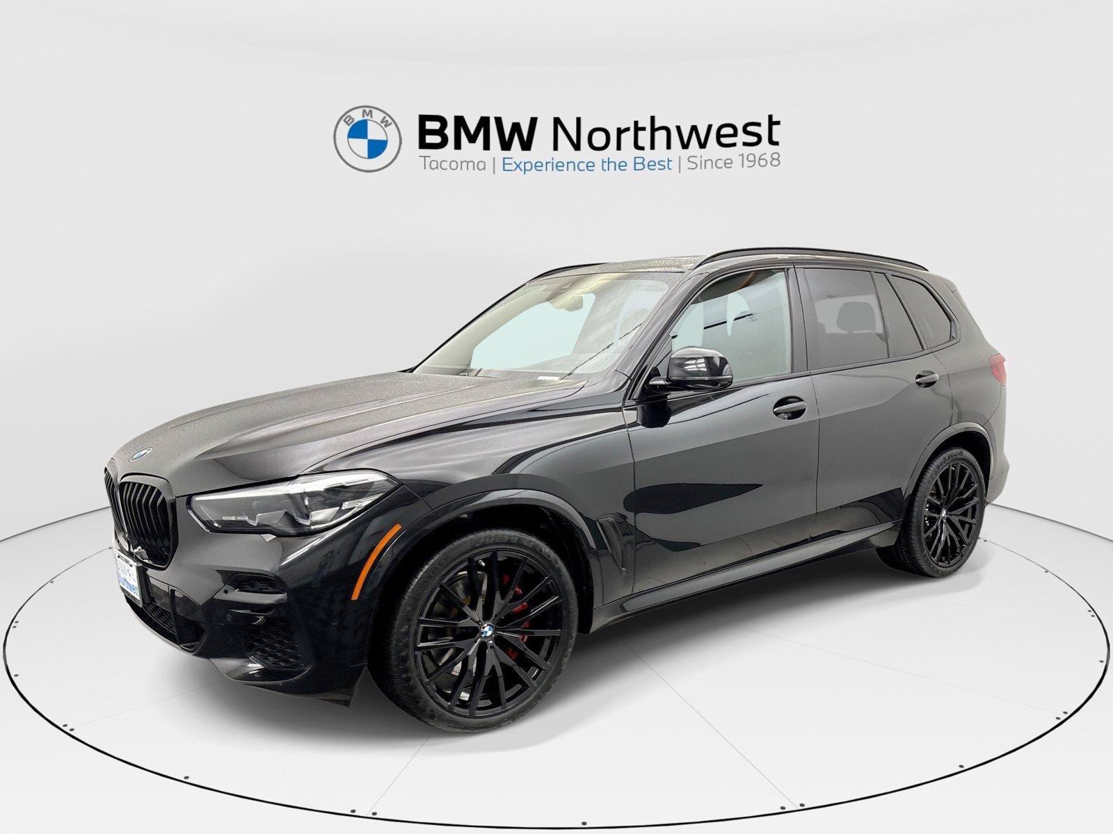 Used 2023 BMW X5 xDrive40i w/ M Sport Package AWD/4WD image 1