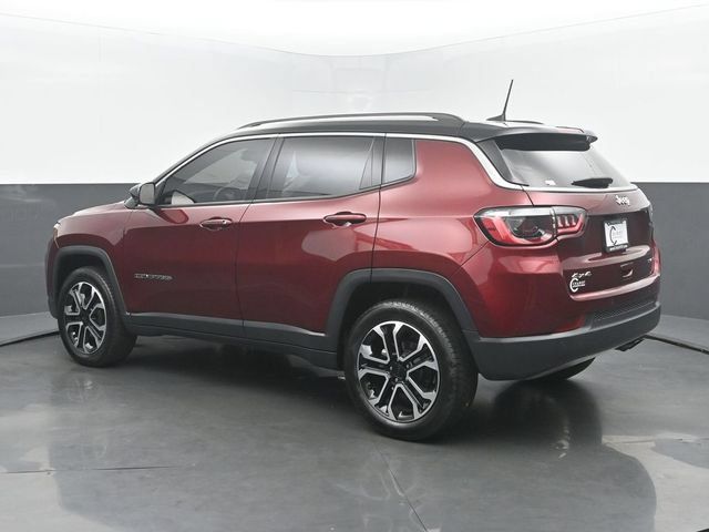 Used 2022 Jeep Compass Limited AWD/4WD image 7