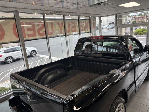 Used 2005 Dodge Ram 1500 Truck 2WD Regular Cab image 32