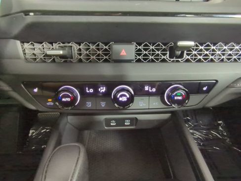 Used 2023 Honda Accord EX image 23