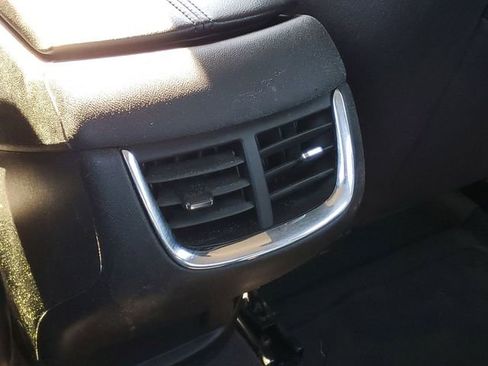 Used 2023 Chevrolet Malibu LT FWD image 28