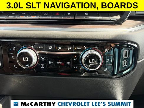 Used 2024 GMC Sierra 1500 SLT w/ SLT Premium Plus Package AWD/4WD image 7