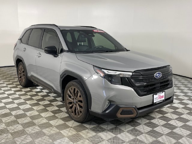 Used 2025 Subaru Forester Sport AWD/4WD image 18