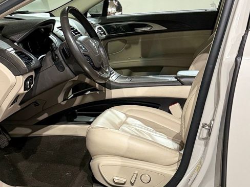 Used 2020 Lincoln MKZ Reserve w/ Elements Package image 32