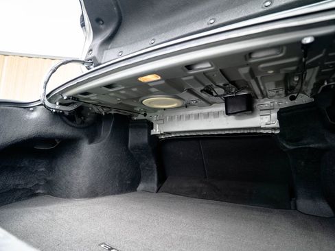 Used 2025 Toyota Camry LE image 36