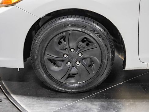 Used 2015 Honda Civic LX image 9