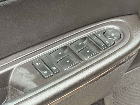 Used 2014 GMC Acadia Denali AWD/4WD image 16