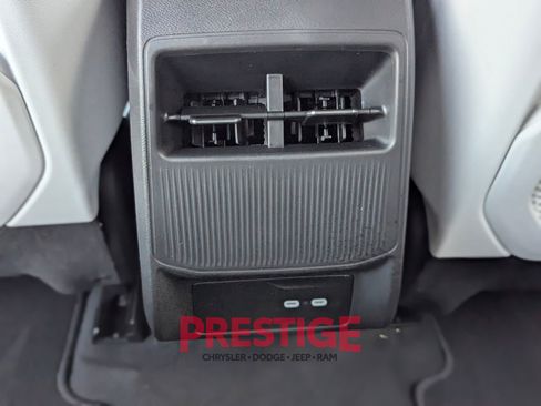 Used 2025 Jeep Wagoneer S Limited AWD/4WD image 32