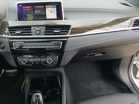 Used 2022 BMW X1 sDrive28i w/ Convenience Package image 19