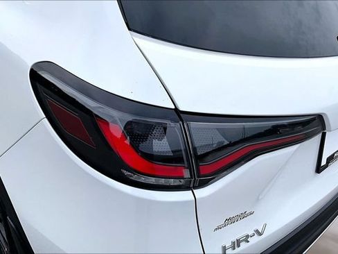 Used 2024 Honda HR-V Sport image 20