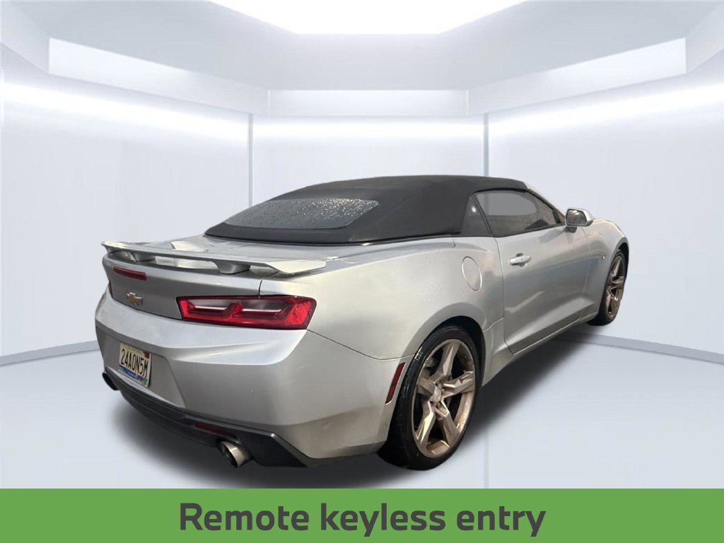 Used 2017 Chevrolet Camaro SS RWD image 18