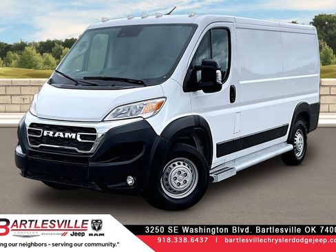 Used 2025 RAM ProMaster 2500 w/ U-Haul Equipment Group FWD image 1