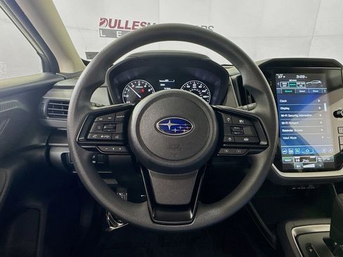 Used 2025 Subaru Crosstrek 2.0i Premium image 11