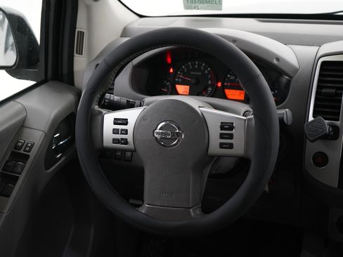 Used 2016 Nissan Frontier SV w/ SV Value Truck Package AWD/4WD image 14