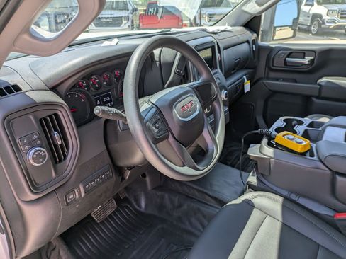 New 2025 GMC Sierra 3500 Pro w/ Convenience Package image 13