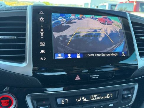 Certified 2018 Honda Pilot Elite image 32