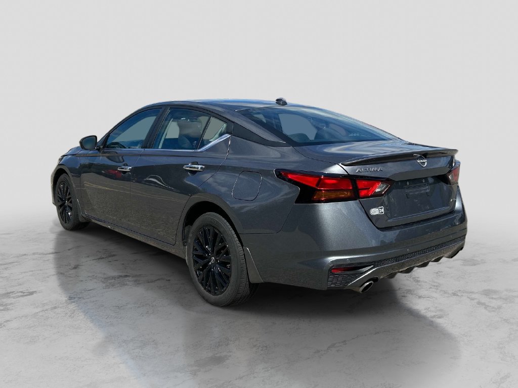 Certified 2025 Nissan Altima 2.5 SV w/ SV Special Edition Package AWD/4WD image 3