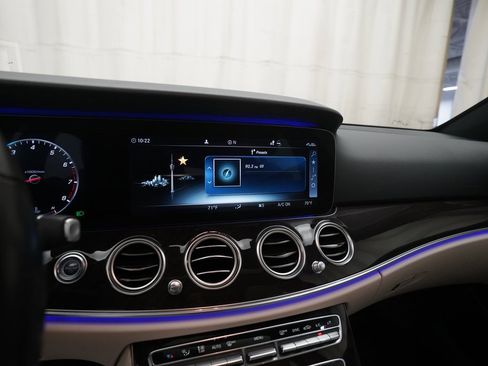 Used 2020 Mercedes-Benz E 450 4MATIC Wagon image 6