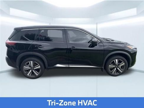 Used 2023 Nissan Rogue SL w/ SL Premium Package FWD image 5